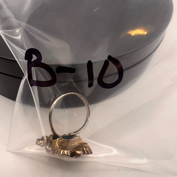 Vintage Starburst Cocktail Ring Gold Tone Adjustable Band w CZ Gems Whimsigoth - Picture 8 of 8